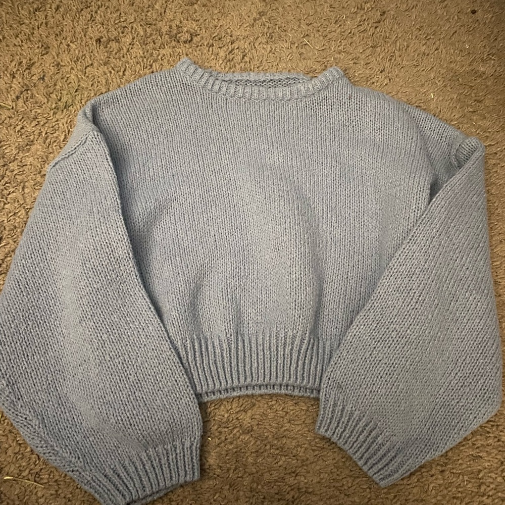 Sweater bundle - Picture 3 of 8